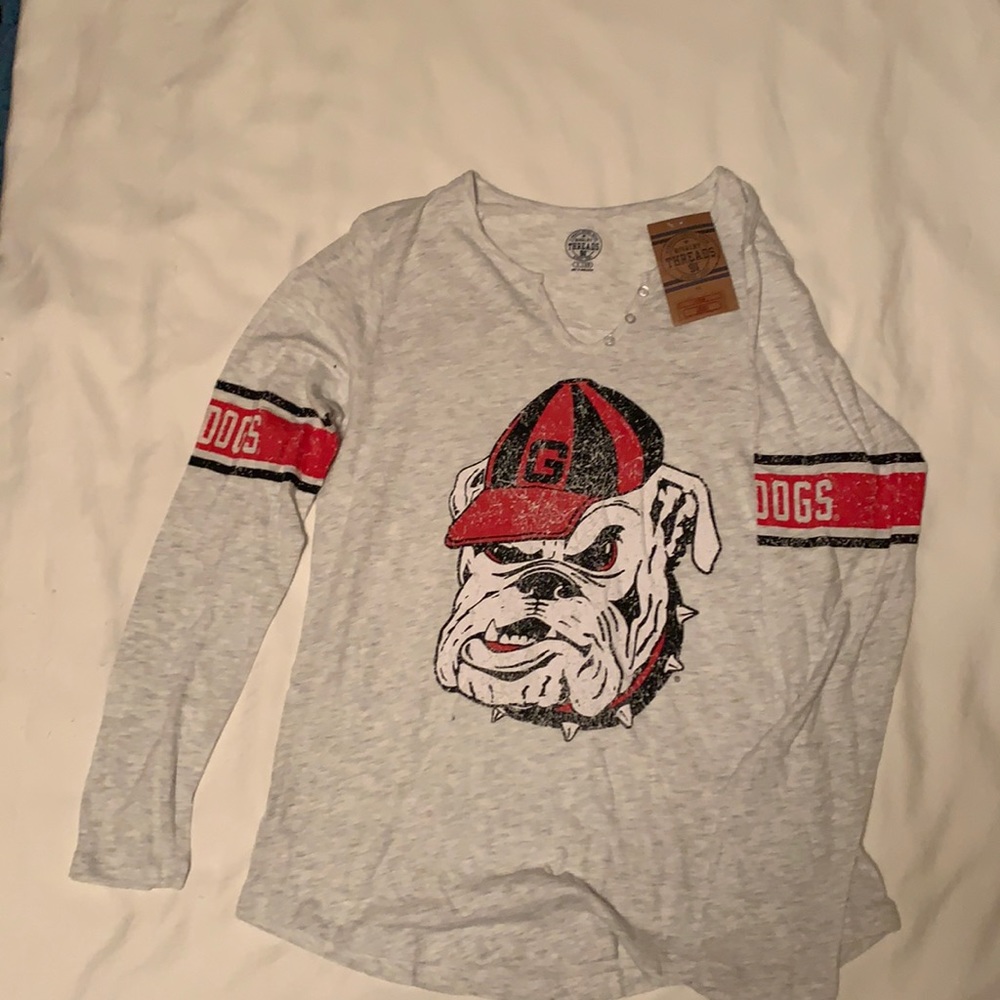 Georgia bulldog t-shirt